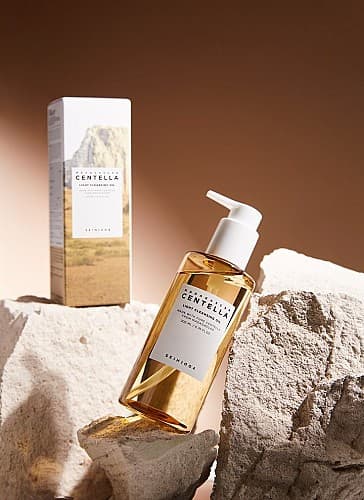 ✨ Centella Light Cleansing Oil