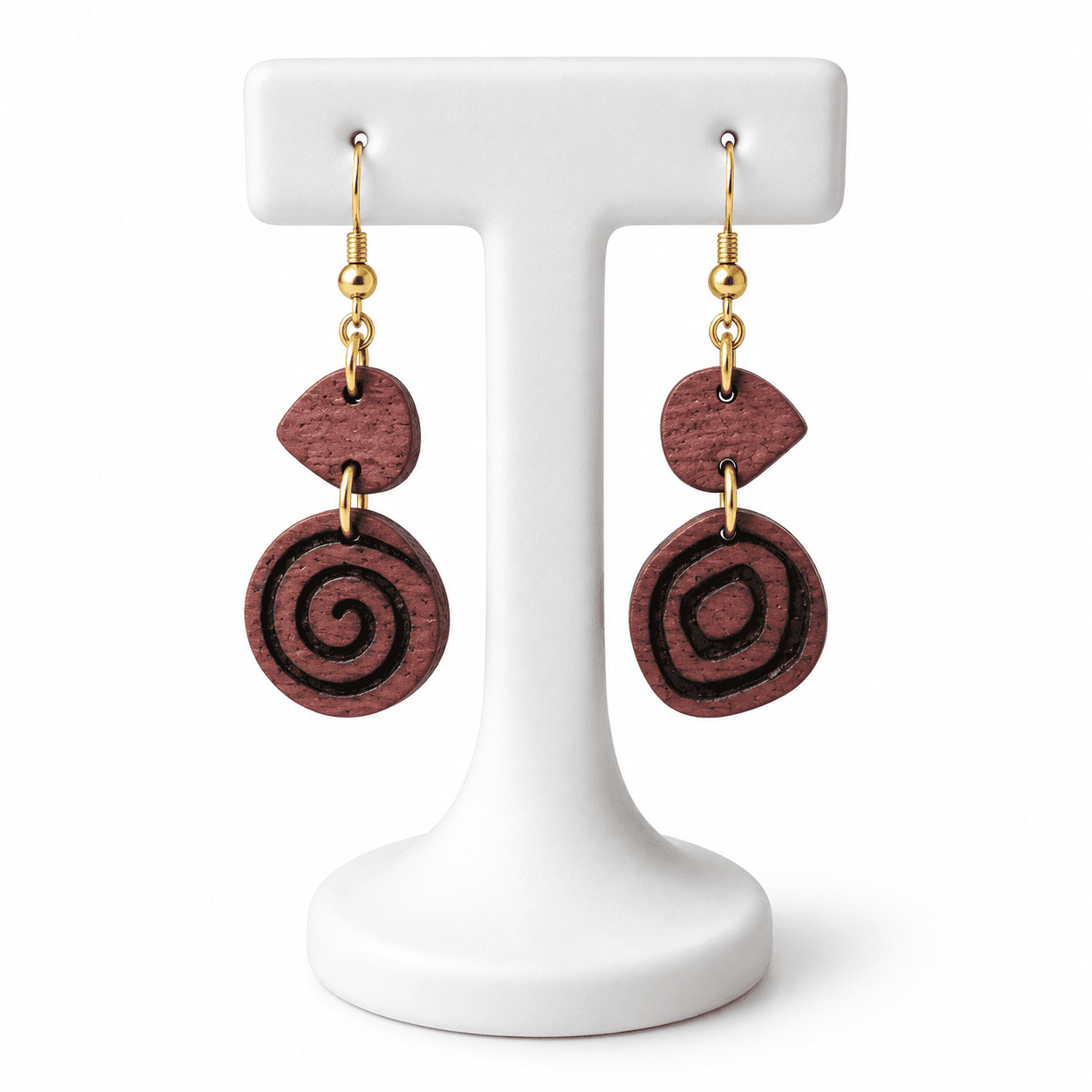 Boucles d’Oreilles en Bois Naturel Femme – Design Rond avec Motifs Géométriques Dorés