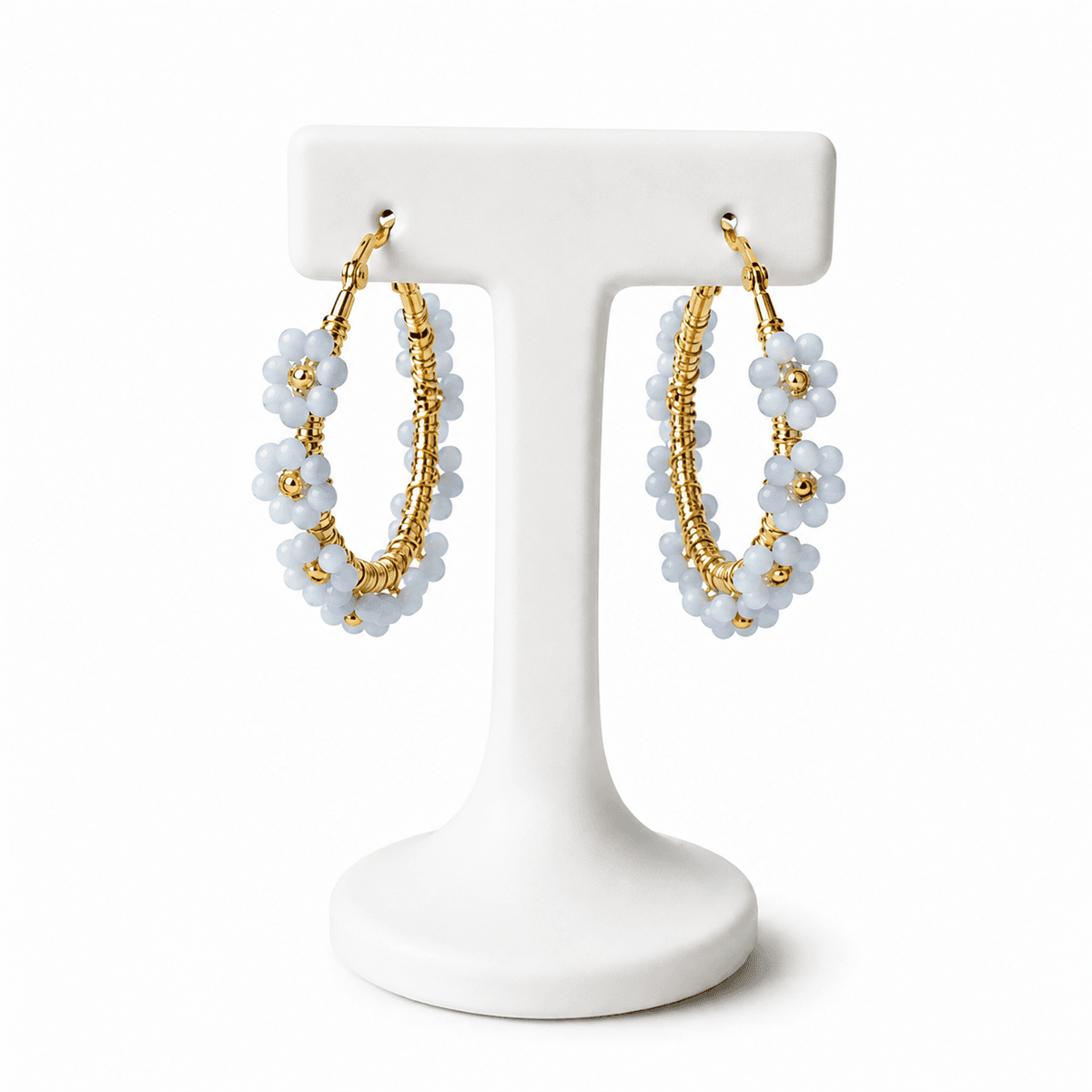 Boucles d’Oreilles Créoles Fleuries Bleues Femme – Fleurs en Perles et Acier Inoxydable
