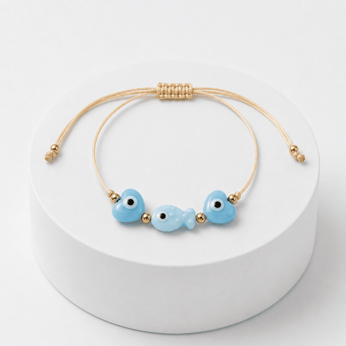 Bracelet Ajustable en Fil avec Motifs CĂ©ramique Porte-Bonheur â CĆurs & Poisson Bleu