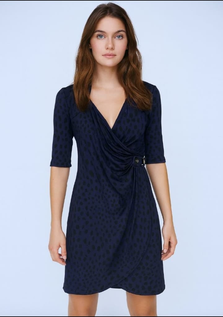 Robe courte et tendance