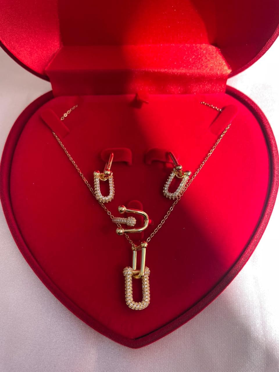 Parure "Éclat Iconique"