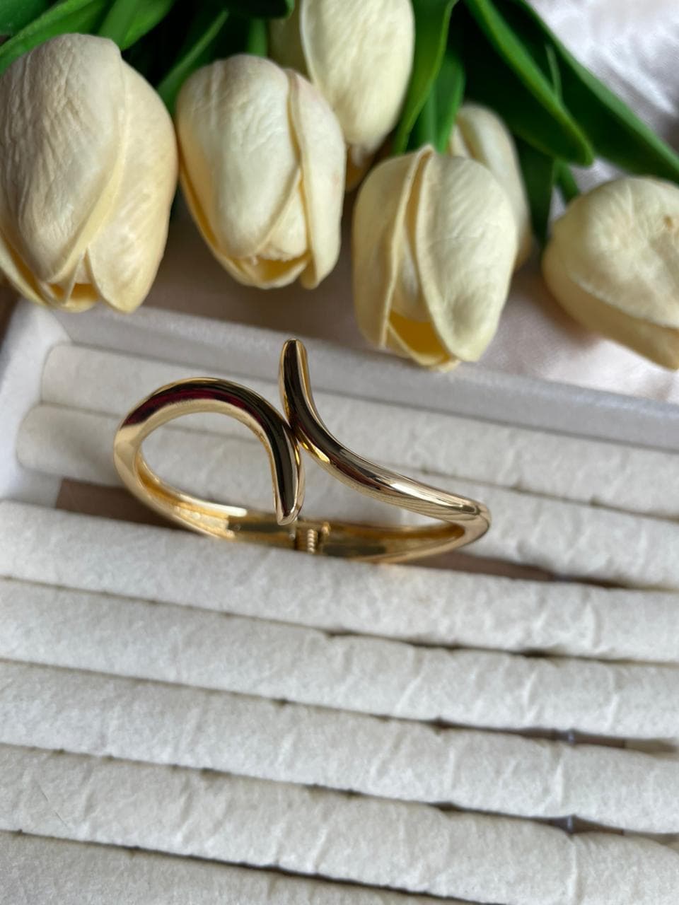 Manchette "Ondulation Dorée"