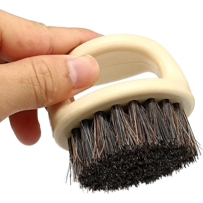 Brosse à Barbe en Poils de Cheval – Brosse Douce et Durable pour l’Entretien de la Barbe