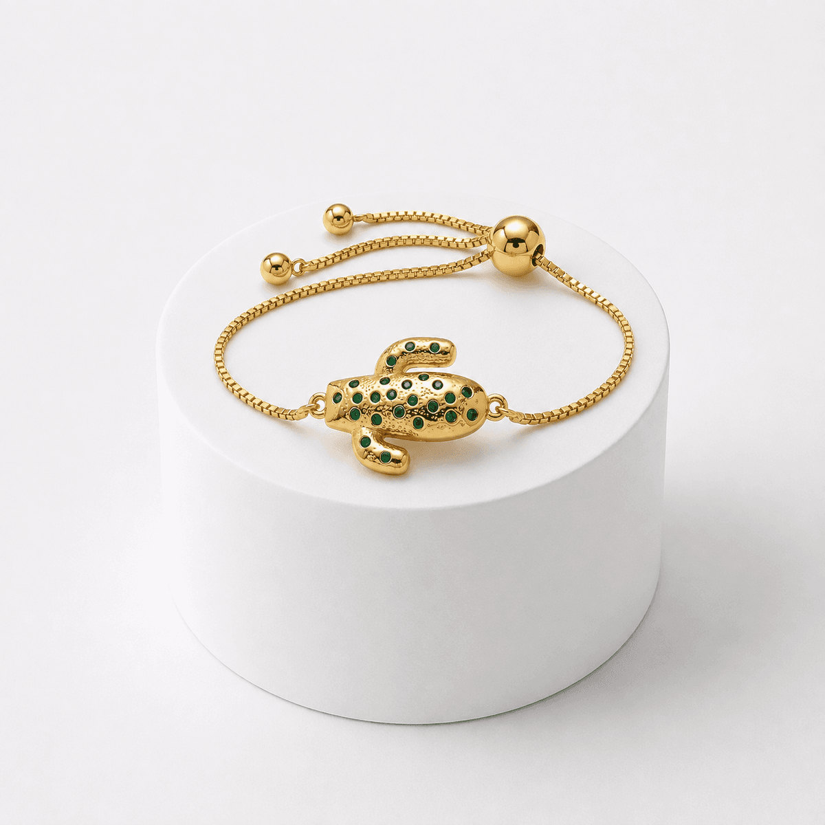 Bracelet Cactus Femme en Acier Inoxydable – Bijou Tendance et Élégant