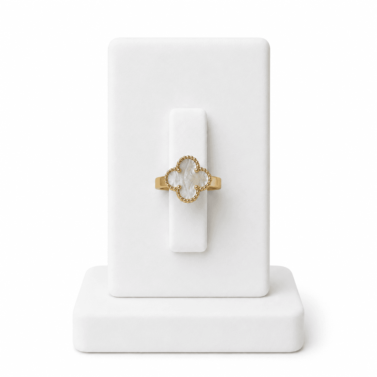 Bague Femme Dorée TRÈS'OR en Acier Inoxydable – Trèfle en Nacre Blanche