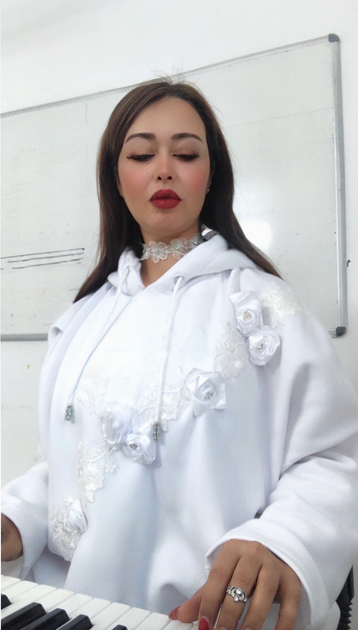 Sweatshirt avec fleurs 3d